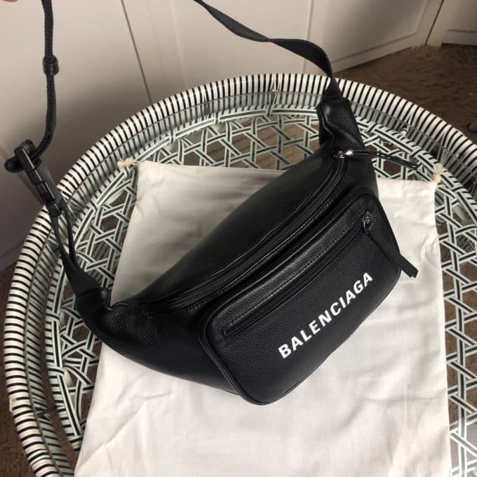 高品質 バレンシアガバッグコピー 2021新品注目度NO.1 BALENCIAGA 男女兼用 ウエストポーチ - 画像 (3)
