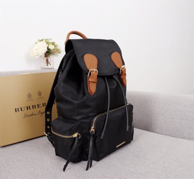 バーバリーバッグコピー 定番人気2021新品 BURBERRY 男女兼用 バックパック - 画像 (2)