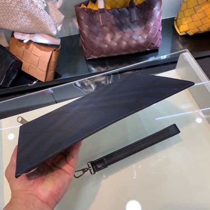 バーバリーバッグコピー 定番人気2021新品 BURBERRY メンズ セカンドバッグ - 画像 (4)