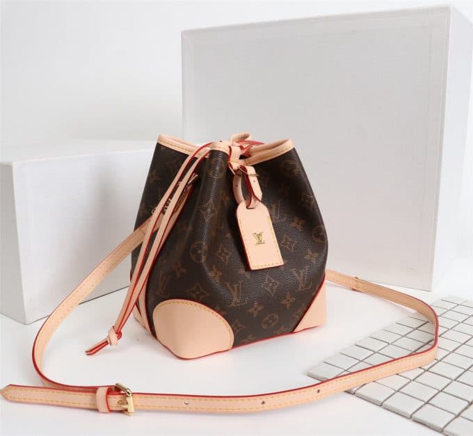 ルイヴィトンバッグコピー 大人気2020新品 Louis Vuitton レディース バケツバッグ - 画像 (5)