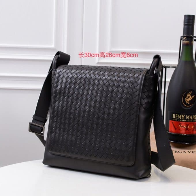 ボッテガヴェネタバッグコピー 大人気2021新品 Bottega Veneta メンズ ショルダーバッグ - 画像 (2)