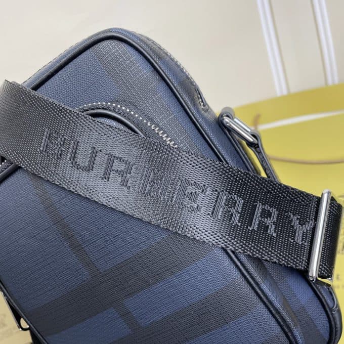 バーバリーバッグコピー 2021新品注目度NO.1 BURBERRY メンズ ショルダーバッグ - 画像 (7)