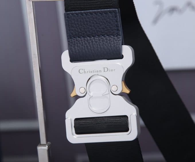 人気高級 ディオールバッグコピー 定番人気2021新品 Dior メンズ ボディバッグ - 画像 (7)
