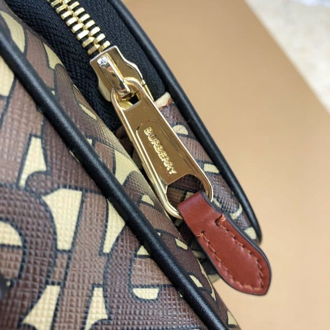 バーバリーバッグコピー 定番人気2021新品 BURBERRY メンズ ショルダーバッグ - 画像 (6)