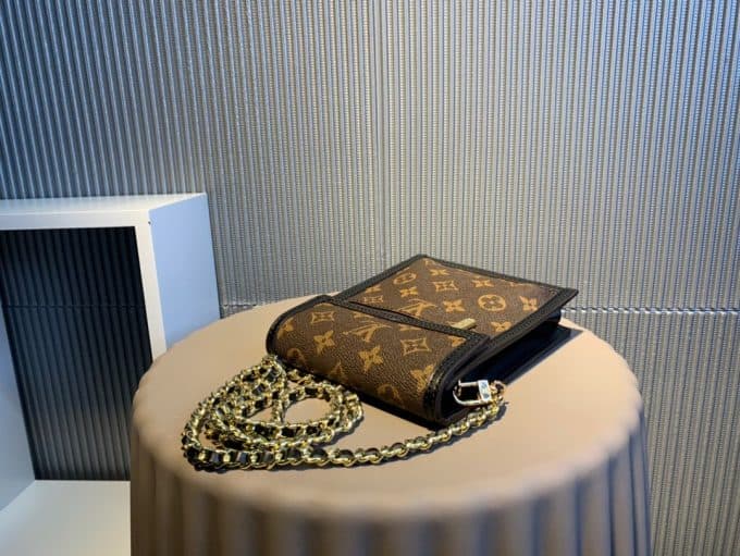 ルイヴィトンバッグコピー 定番人気2020新品 Louis Vuitton レディース ショルダーバッグ - 画像 (8)