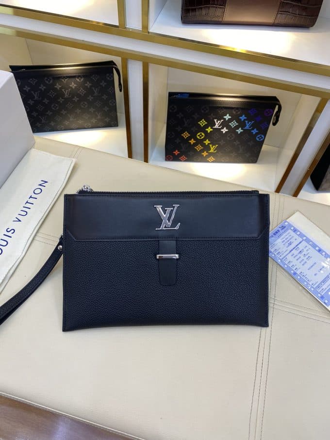 ルイヴィトンバッグコピー 2021新品注目度NO.1 Louis Vuitton メンズ セカンドバッグ