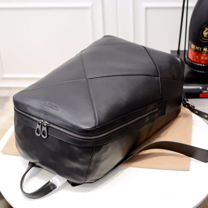 ボッテガヴェネタバッグコピー 定番人気2021新品 Bottega Veneta 男女兼用 バックパック - 画像 (4)