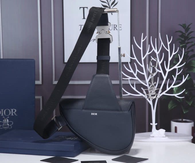 人気高級 ディオールバッグコピー 定番人気2021新品 Dior メンズ ボディバッグ - 画像 (3)
