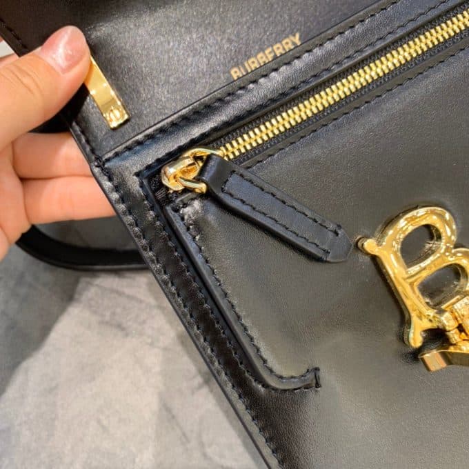 バーバリーバッグコピー 2022新品注目度NO.1 BURBERRY 男女兼用 携帯 電話 バッグ - 画像 (6)