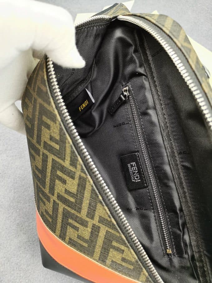 フェンディバッグコピー 定番人気2021新品 FENDI メンズ ボディバッグ - 画像 (9)
