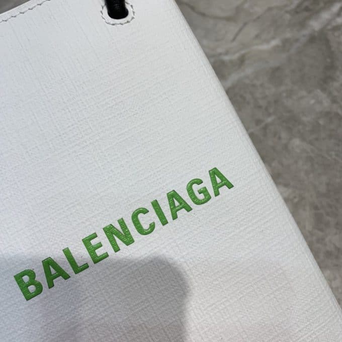 高品質 バレンシアガバッグコピー 2021新品注目度NO.1 BALENCIAGA 男女兼用 ショルダーバッグ - 画像 (5)