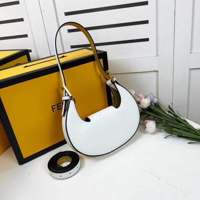 フェンディバッグコピー 2022新品注目度NO.1 FENDI レディース ハンドバッグ - 画像 (2)