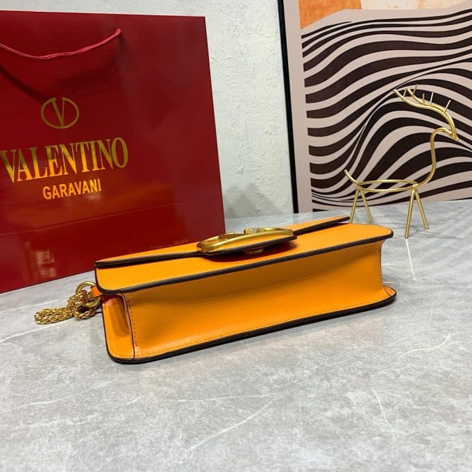 ヴァレンティノバッグコピー 2022新品注目度NO.1 Valentino レディース ショルダーバッグ - 画像 (6)