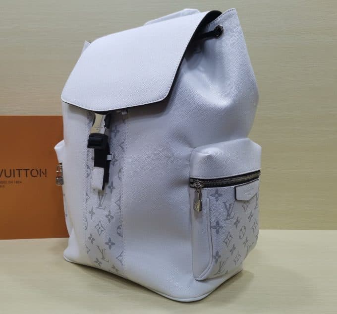 ルイヴィトンバッグコピー 2020新品注目度NO.1 Louis Vuitton 男女兼用 バックパック - 画像 (3)