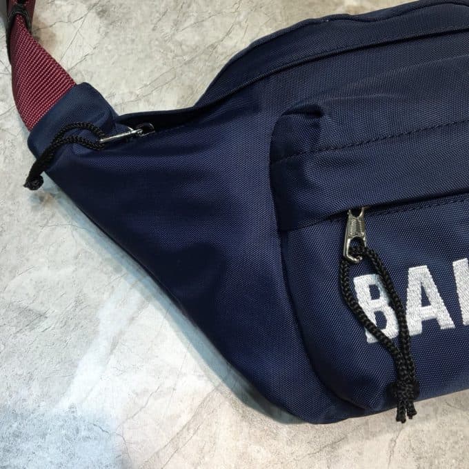 高品質 バレンシアガバッグコピー 定番人気2021新品 BALENCIAGA 男女兼用 ウエストポーチ - 画像 (2)