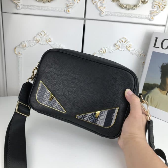 フェンディバッグコピー 大人気2021新品 FENDI メンズ ショルダーバッグ - 画像 (7)