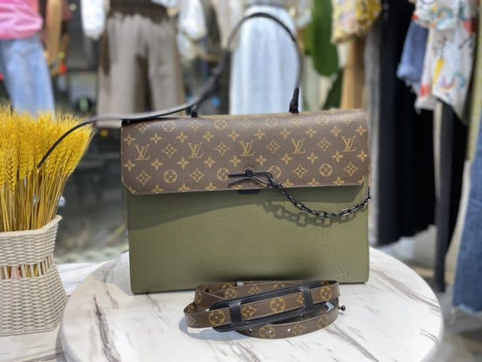 高品質 ルイヴィトンバッグコピー 定番人気2021新品 Louis Vuitton メンズ ハンドバッグ