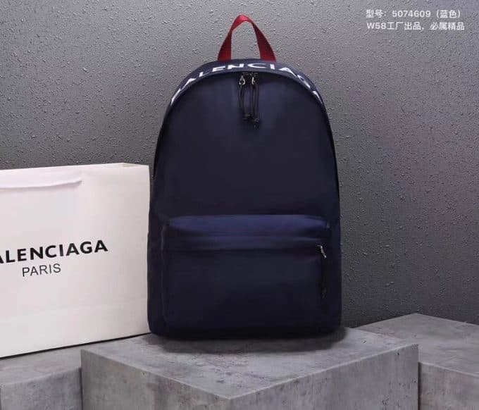バレンシアガバッグコピー 大人気2021新品 BALENCIAGA メンズ バックパック