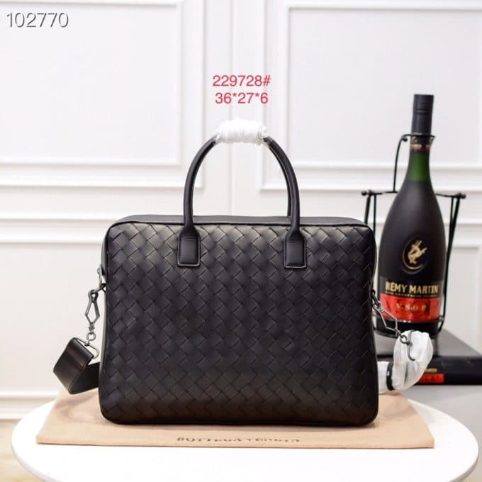 ボッテガヴェネタバッグコピー 2021新品注目度NO.1 Bottega Veneta メンズ ブリーフケース