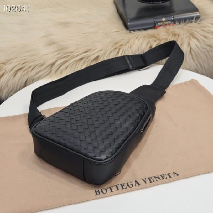 ボッテガヴェネタバッグコピー 2021新品注目度NO.1 Bottega Veneta メンズ ボディバッグ - 画像 (5)