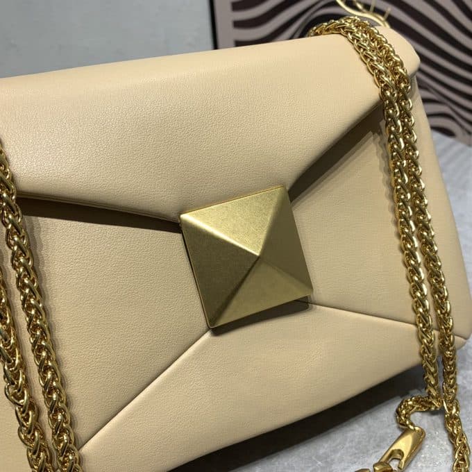 ヴァレンティノバッグコピー 定番人気2022新品 Valentino レディース ショルダーバッグ - 画像 (4)