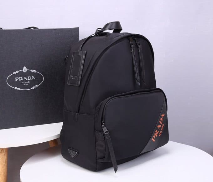 プラダバッグコピー 2021新品注目度NO.1 PRADA メンズ バックパック