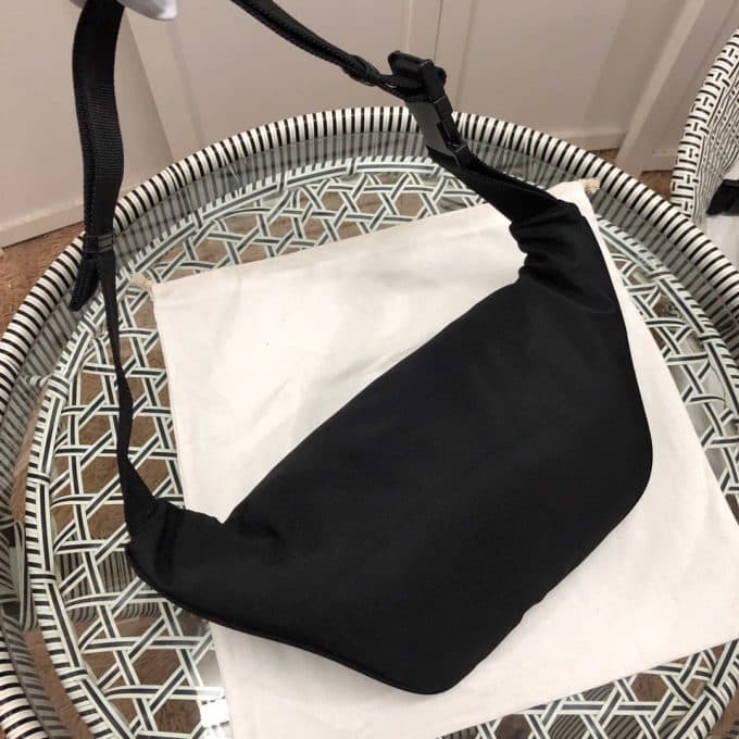 バレンシアガバッグコピー 2021新品注目度NO.1 BALENCIAGA 男女兼用 ウエストポーチ - 画像 (3)