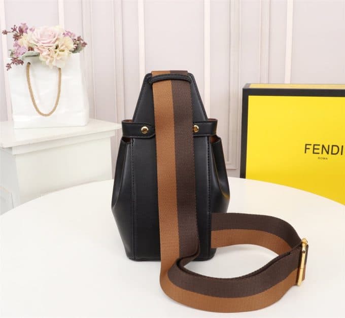 フェンディバッグコピー 大人気2021新品 FENDI 男女兼用 ボディバッグ - 画像 (5)