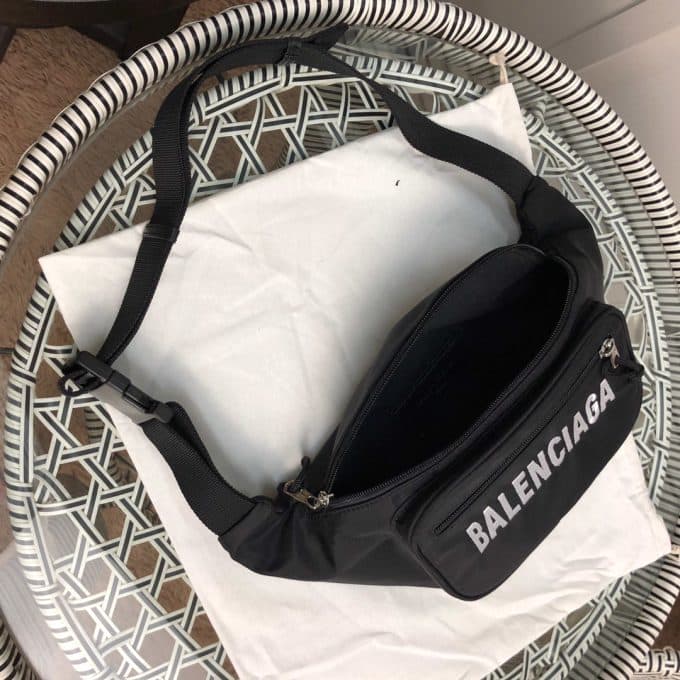 バレンシアガバッグコピー 大人気2021新品 BALENCIAGA 男女兼用 ウエストポーチ - 画像 (7)