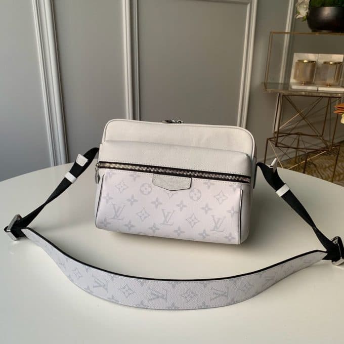 高品質ルイヴィトンバッグコピー 2021新品注目度NO.1 Louis Vuitton メンズ ショルダーバッグ
