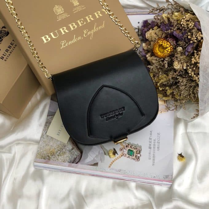 2019秋冬高品質バーバリー(BURBERRY)☆レディース ショルダーバッグコピー☆気持ちの良い触り心地♪相性抜群！ - 画像 (4)