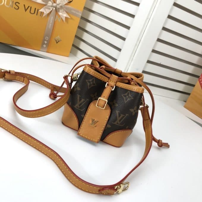ルイヴィトンバッグコピー 定番人気2020新品 Louis Vuitton レディース バケツバッグ