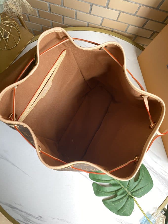 ルイヴィトンバッグコピー 大人気2021新品 Louis Vuitton 男女兼用 バックパック - 画像 (9)