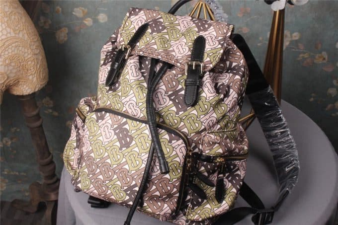2019大人気爆発バーバリー(BURBERRY)☆レディース バックパックコピー☆人気商品今流行り欠かせない存在☆★ - 画像 (7)