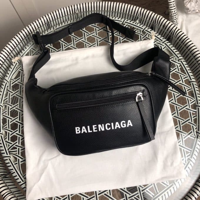 高品質 バレンシアガバッグコピー 2021新品注目度NO.1 BALENCIAGA 男女兼用 ウエストポーチ - 画像 (2)