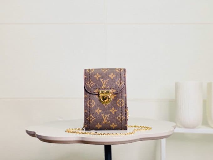 ルイヴィトンバッグコピー 2020新品注目度NO.1 Louis Vuitton レディース ショルダーバッグ