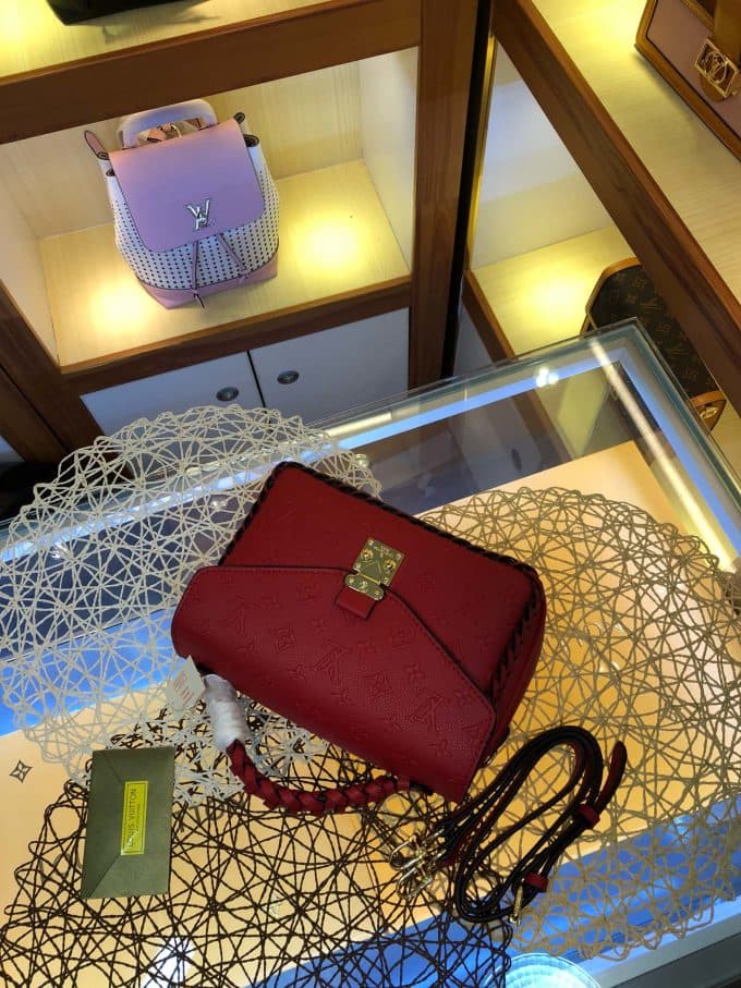 ルイヴィトンバッグコピー 2020新品注目度NO.1 Louis Vuitton メンズ ショルダーバッグ - 画像 (6)