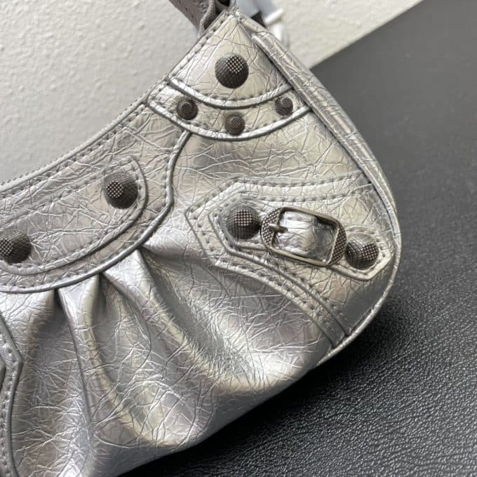 バレンシアガバッグコピー 2022新品注目度NO.1 BALENCIAGAレディース ハンドバッグ - 画像 (4)