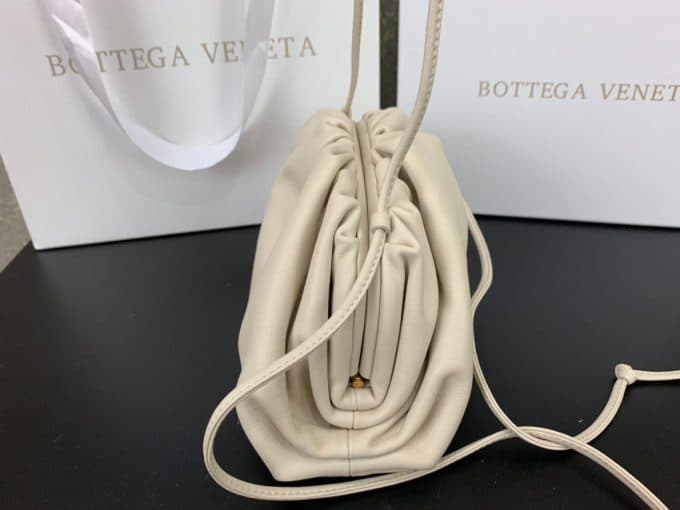 2019秋冬定番商品ボッテガヴェネタ(Bottega Veneta)☆レディース ハンドバックコピー☆爆発人気商品!数量限定発表★♫♪ - 画像 (4)
