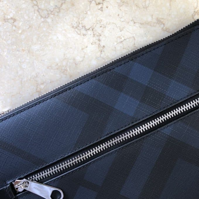 バーバリーバッグコピー 2021新品注目度NO.1 BURBERRY メンズ セカンドバッグ - 画像 (4)