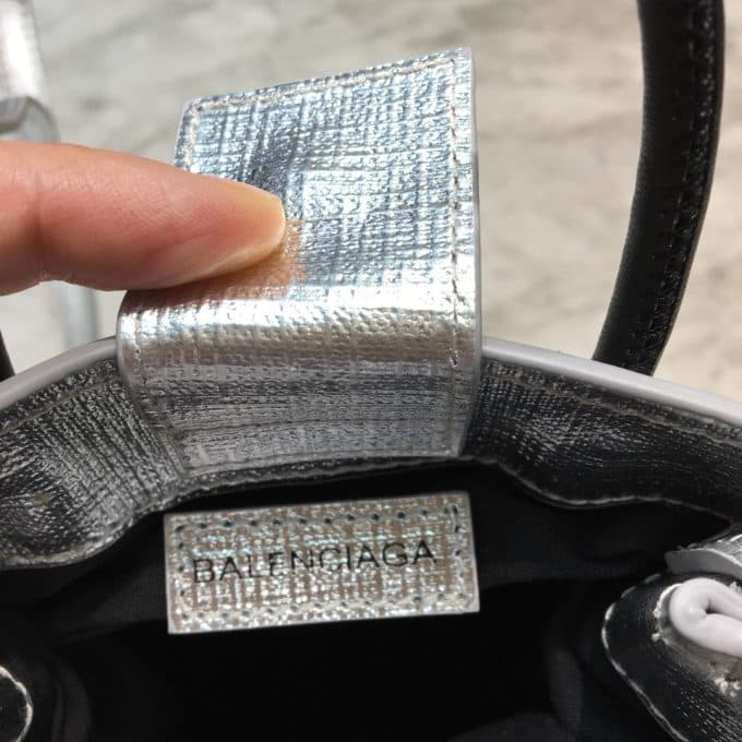 高品質 バレンシアガバッグコピー 定番人気2021新品 BALENCIAGA 男女兼用 ショルダーバッグ - 画像 (7)