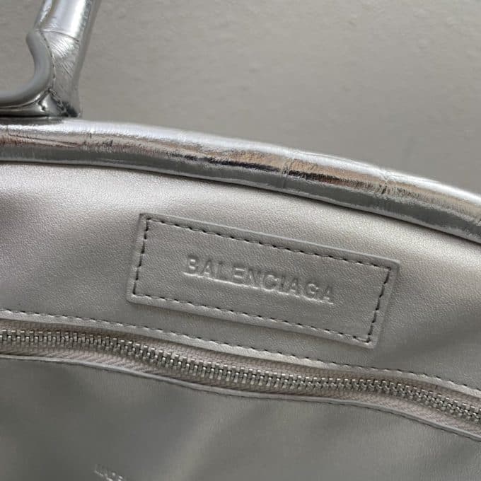 バレンシアガバッグコピー 大人気2022新品 BALENCIAGAレディース ハンドバッグ - 画像 (8)
