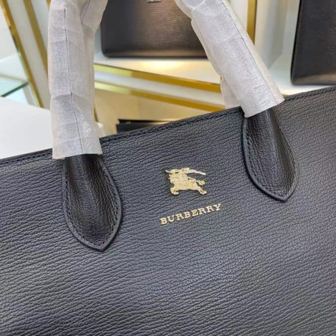 人気高級バーバリーバッグコピー 定番人気2021新品 BURBERRY メンズ トートバッグ - 画像 (6)