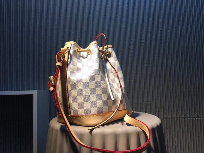 ルイヴィトンバッグコピー 2020新品注目度NO.1 Louis Vuitton レディース バケツバッグ - 画像 (2)