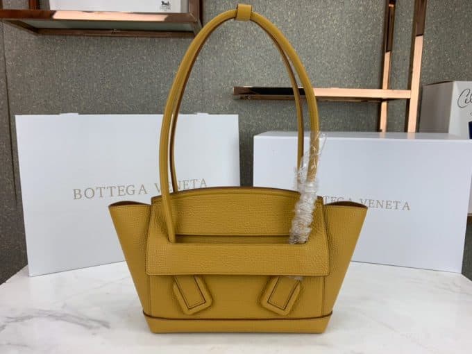 2019人気新作ボッテガヴェネタ(Bottega Veneta)☆レディース ハンドバックコピー☆どんなアイテムとも相性がいい！絶賛発売中！！