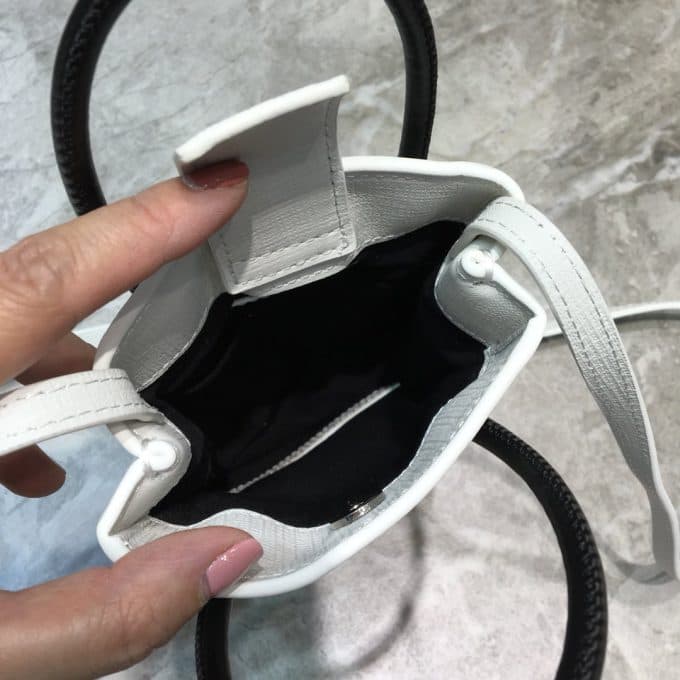 高品質 バレンシアガバッグコピー 2021新品注目度NO.1 BALENCIAGA 男女兼用 ショルダーバッグ - 画像 (6)
