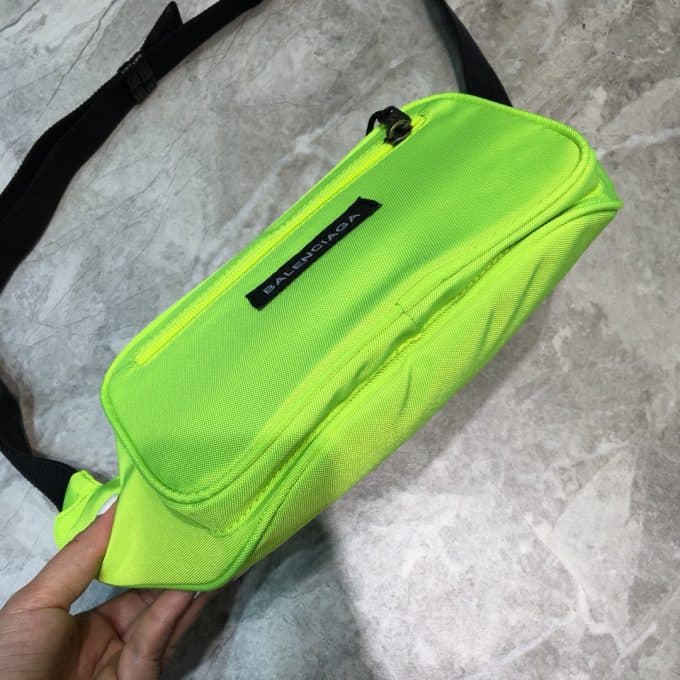 高品質 バレンシアガバッグコピー 2021新品注目度NO.1 BALENCIAGA 男女兼用 ボディバッグ - 画像 (4)