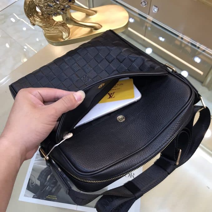 ルイヴィトンバッグコピー 定番人気2021新品 Louis Vuitton メンズ ショルダーバッグ - 画像 (8)