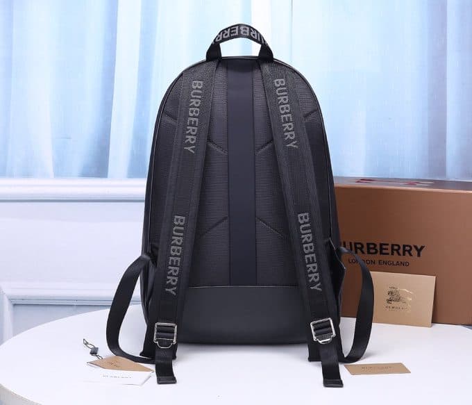 バーバリーバッグコピー 2021新品注目度NO.1 BURBERRY 男女兼用 バックパック - 画像 (3)