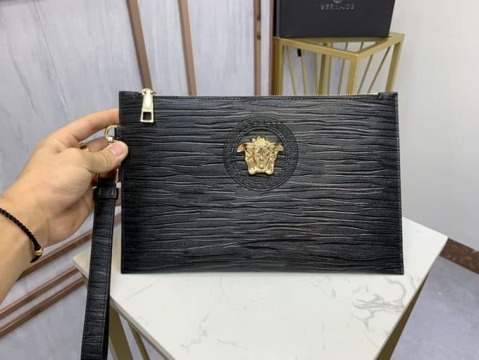 ヴェルサーチェバッグコピー 2021新品注目度NO.1 VERSACE メンズ セカンドバッグ
